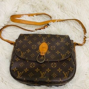 LOUIS VUITTON Monogram Saint Cloud Sling Bag